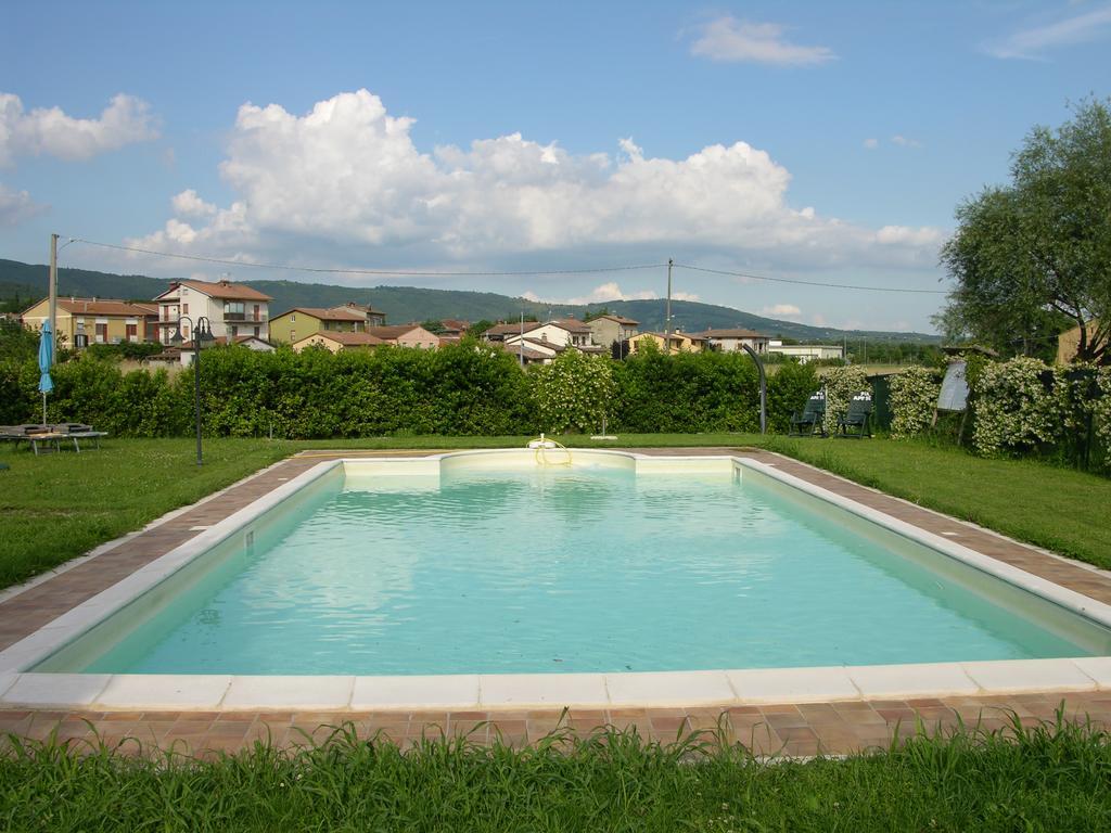 Appartamento Vacanze Magnolia E Glicine Tuoro sul Trasimeno Exterior photo