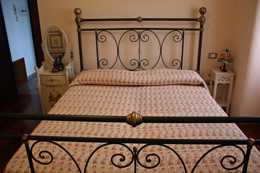 Appartamento Vacanze Magnolia E Glicine Tuoro sul Trasimeno Exterior photo