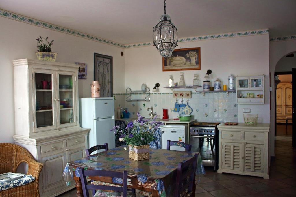 Appartamento Vacanze Magnolia E Glicine Tuoro sul Trasimeno Exterior photo